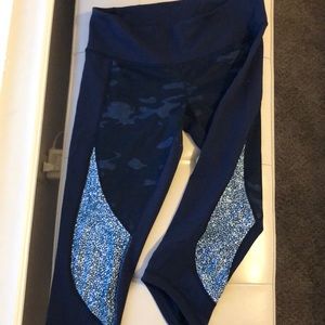 Lululemon yoga pants